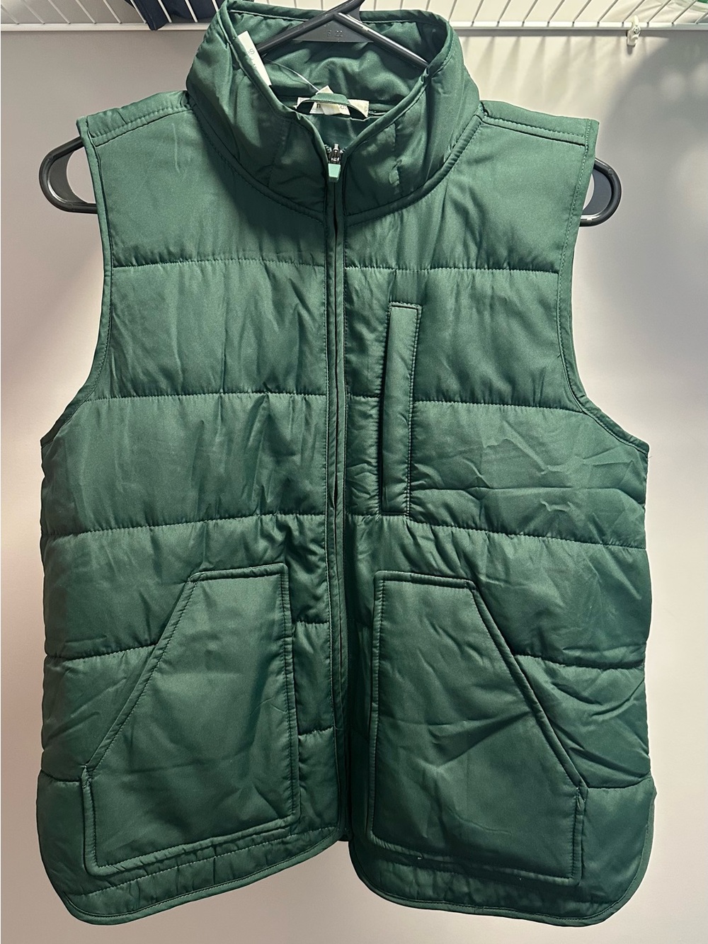 MAURICES size SMALL, Forest  Green Quilted Puffer Vest